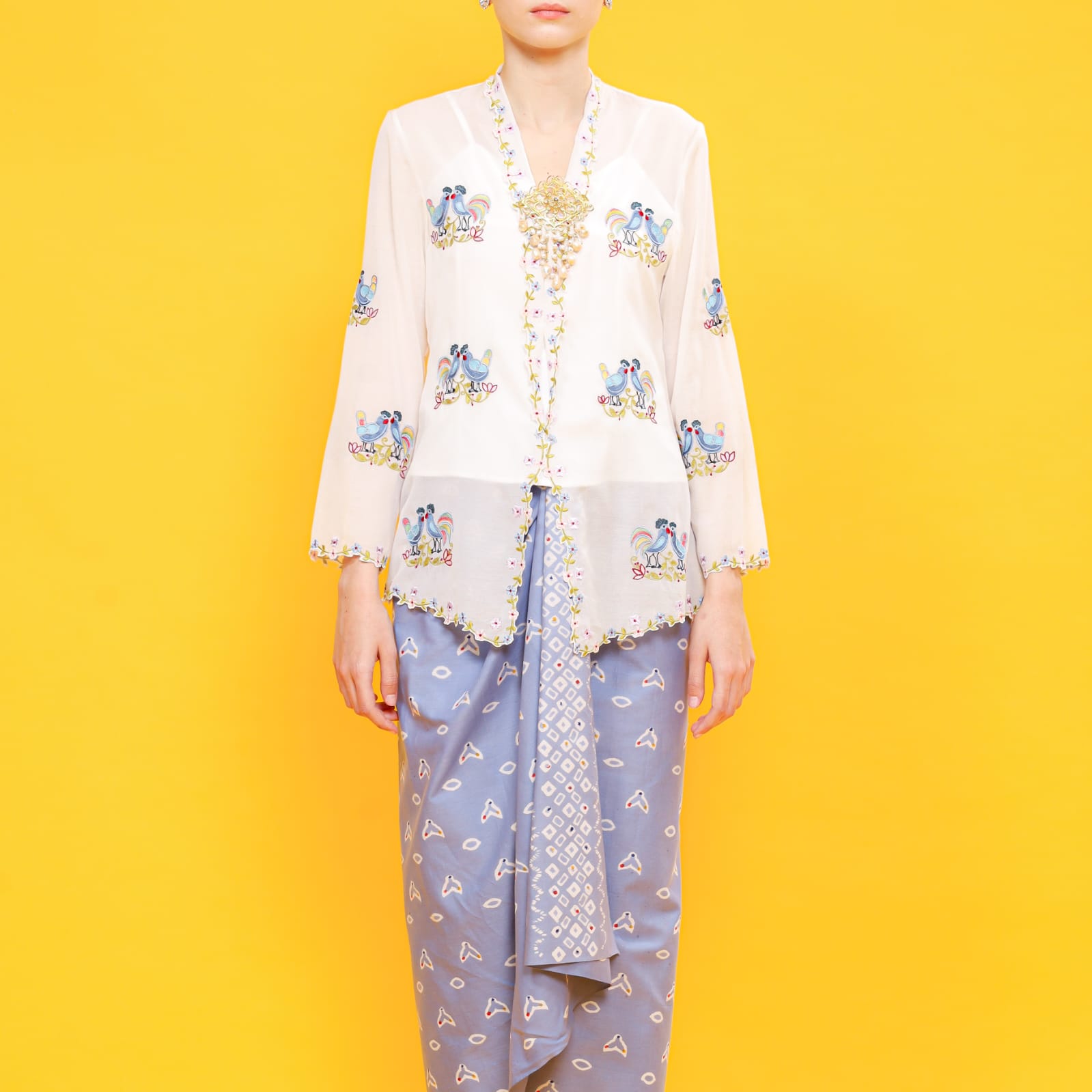 kebaya ayam jago